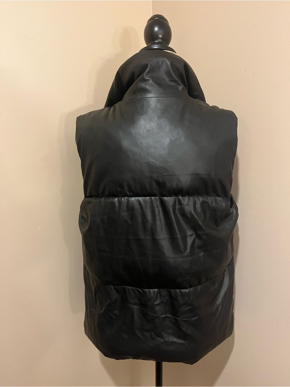 Love Tree Oversized Black Faux-Leather Puffer Vest, Snaps & Zipper High Collar,S - Picture 3 of 10